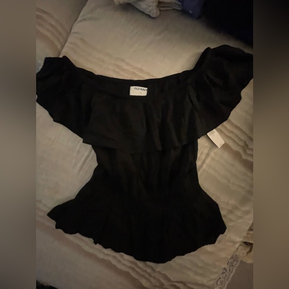 Off the shoulder tops - Picture 3 of 5